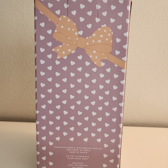 Stem Wine Glass And Eye Mask "Go ask your Dad" gift set. New in gifting box. - Picture 4 of 5